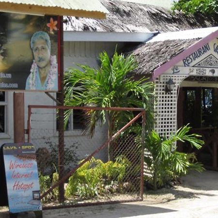 Vacations Beach Fale Hotel Manase ภายนอก รูปภาพ