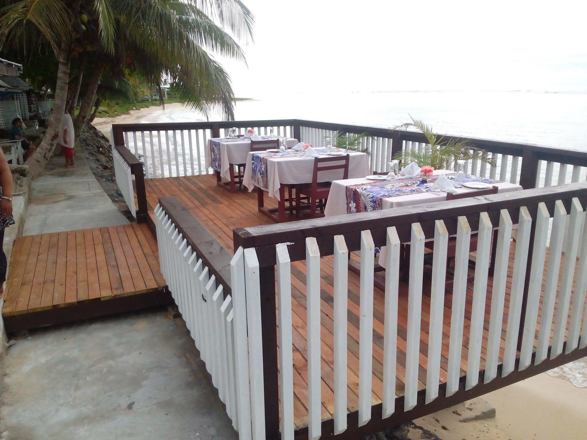 Vacations Beach Fale Hotel Manase ภายนอก รูปภาพ